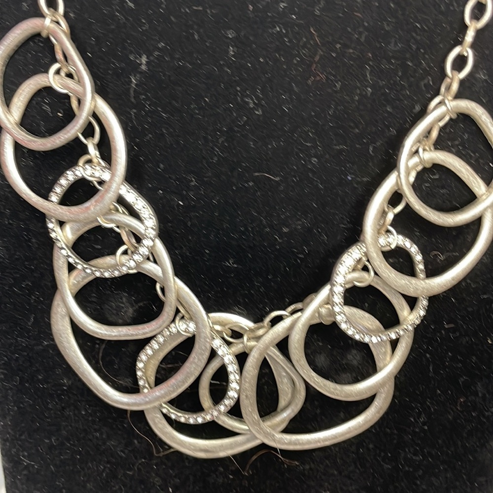 Premier Designs Jewelry Silver Bling chain Necklace - Picture 6 of 6